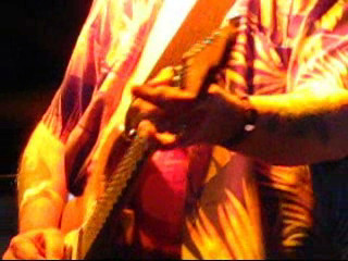 Jimmy Thackery plays guitar 4.wmv