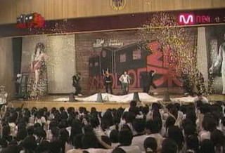 [2005.08.01 K] BoA on Mnet School of Rock - Moto, GoT and No.1.mpg