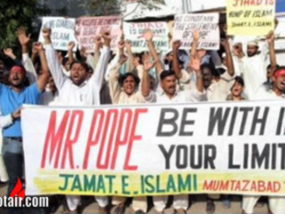 On The Pope and Dhimmitude (Jihad Watch)