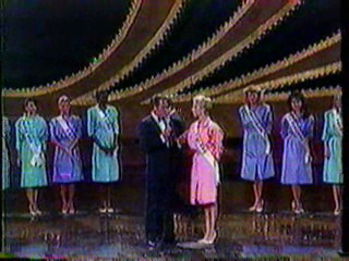 Miss Universe 1986- Interview Competition 4 of 4