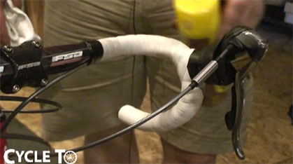 How To - Clean White Bar Tape