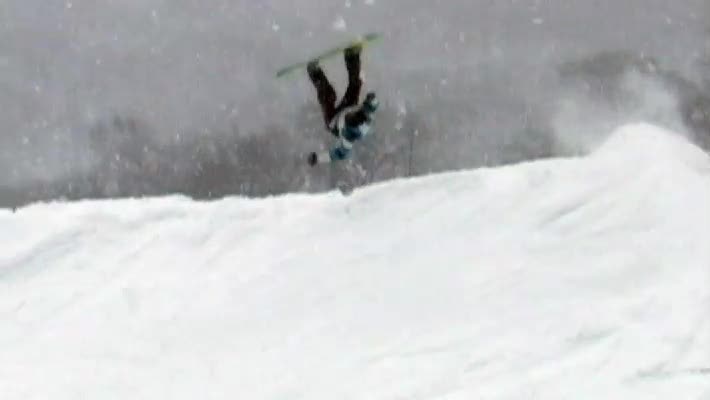 Snowboarder accident in Niseko