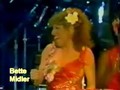 Bette Midler - A whole lotta shaking