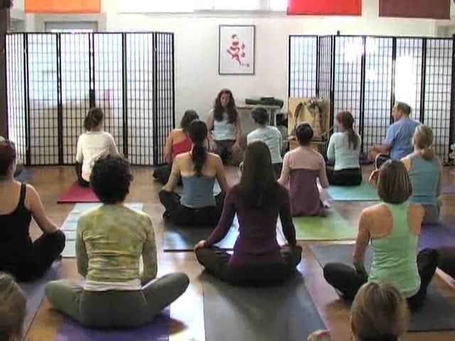 2007 Ojai Yoga Crib Dana Flynn: Cosmic Dance of the Devi Das