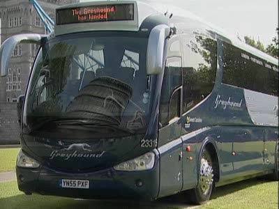 THE GREYHOUND BUS COMES TO BRITAIN