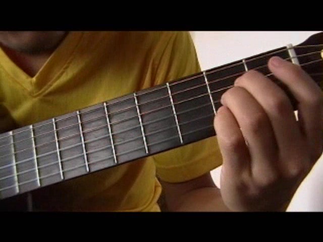 Tocar la menor con cejilla en (guitarra)