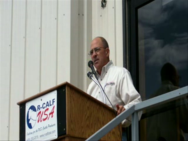 Mike Callicrate Address Crowd at Callicrate Cattle Co.