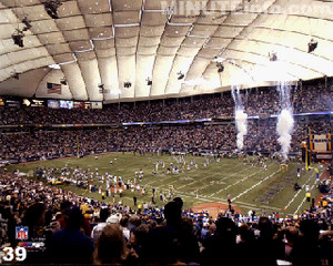 Hubert H. Humphrey Metrodome in One Minute