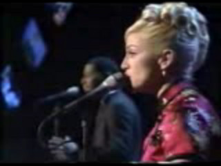 TAKE_A_BOW_Madonna_Ft._Babyface_Live_@_AMA_1996_